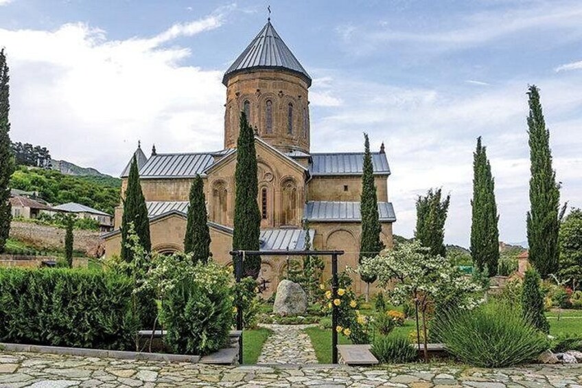 Group Day Tour of Mtskheta,Jvari,Samtavro 3