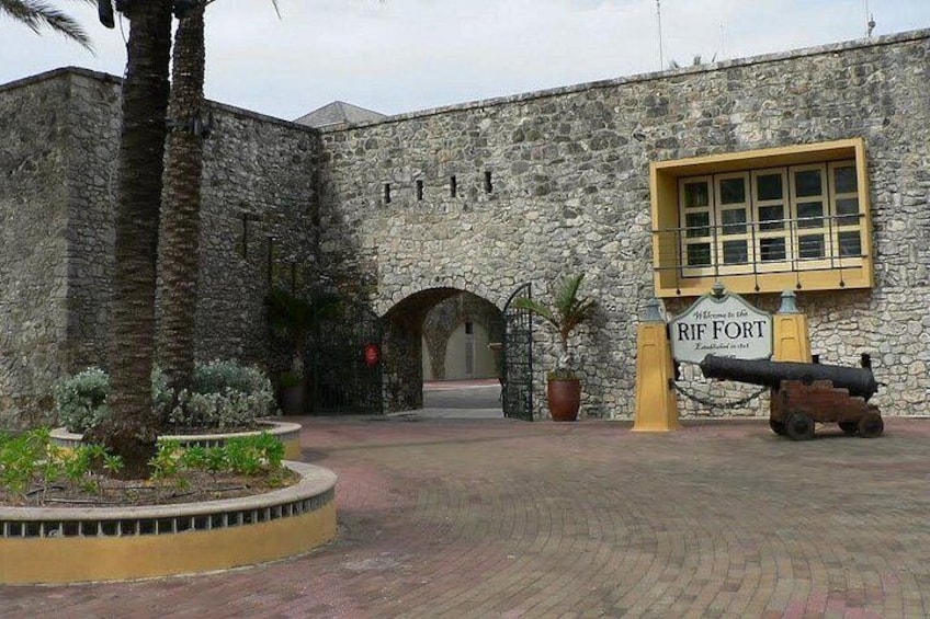 Rif fort Entrance, tour starting point 2