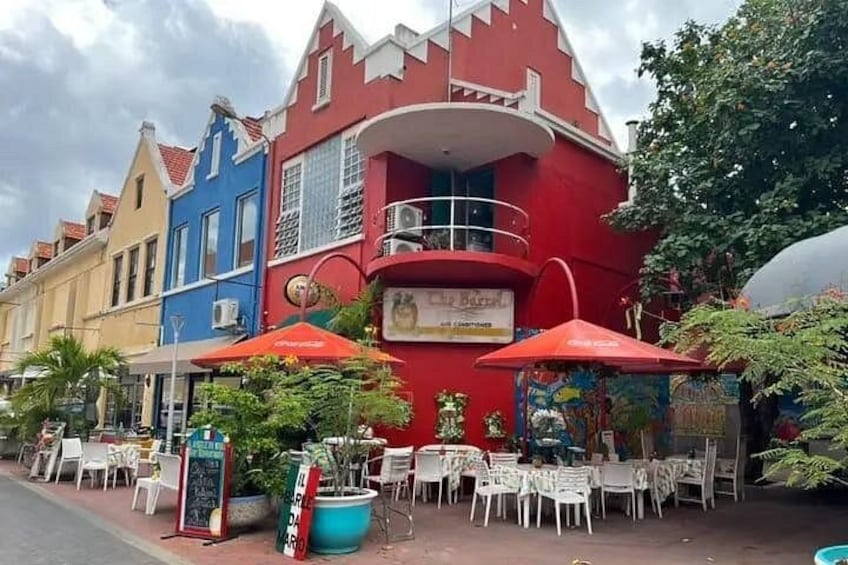Walking Tour 4