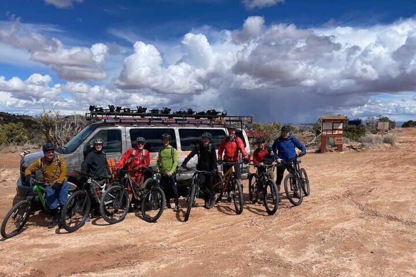 Exclusive Intermediate Advanced Private Guided Mountainbike Tour 