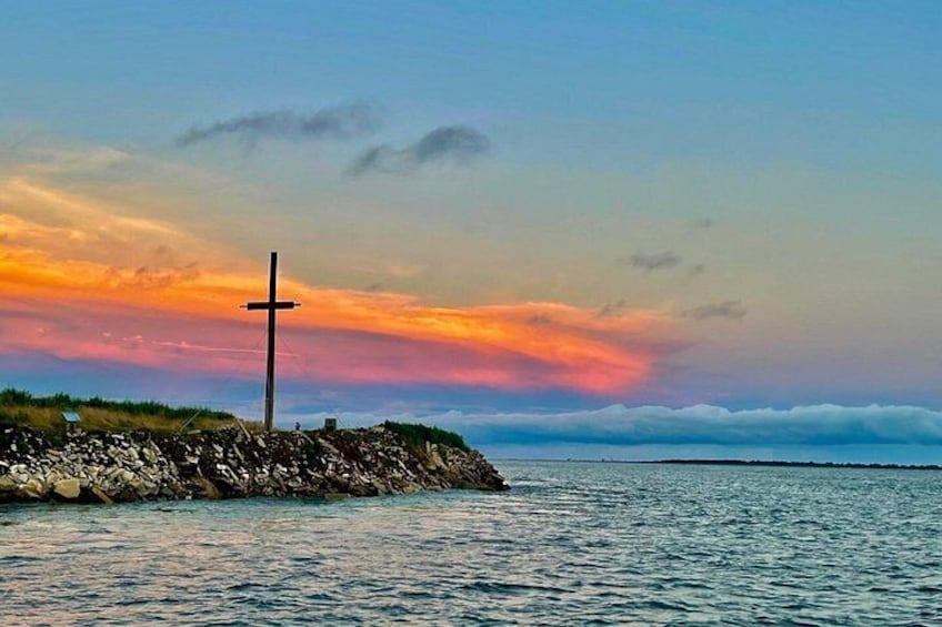 Chincoteague's Sunrise Boat Tour Around The Islands 3