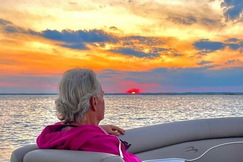 Chincoteague's Sunrise Boat Tour Around The Islands 2