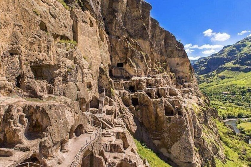 Vardzia 4