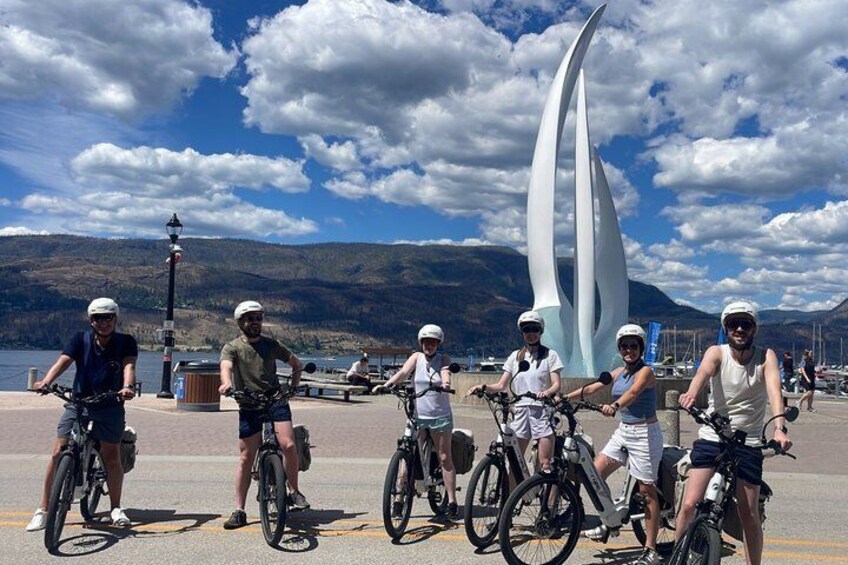 Kelowna E-Bike Adventure and Axe Throwing Experience 4