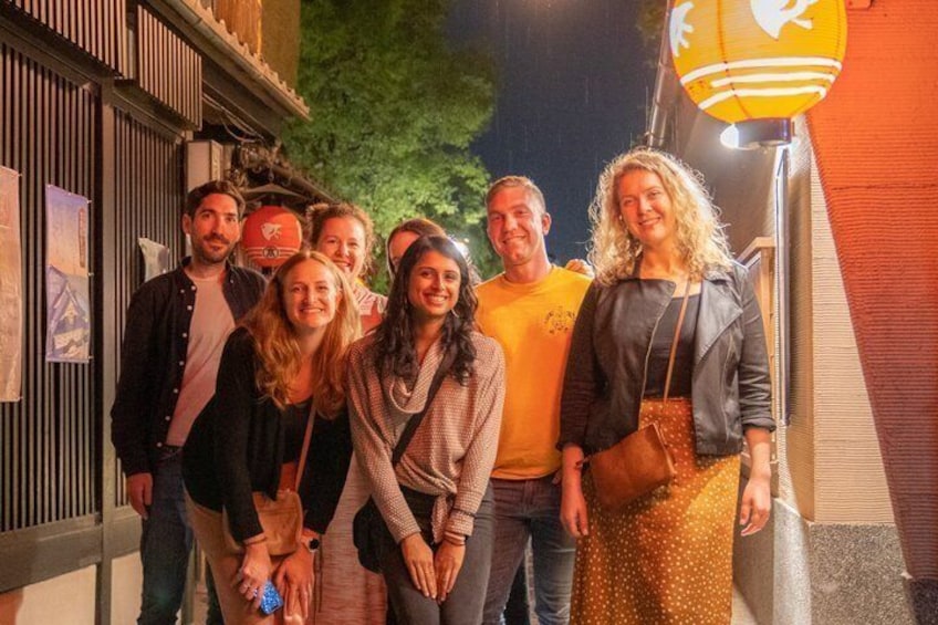 Kyoto: Kawaramachi Local Bar & Izakaya Crawl Tour 1
