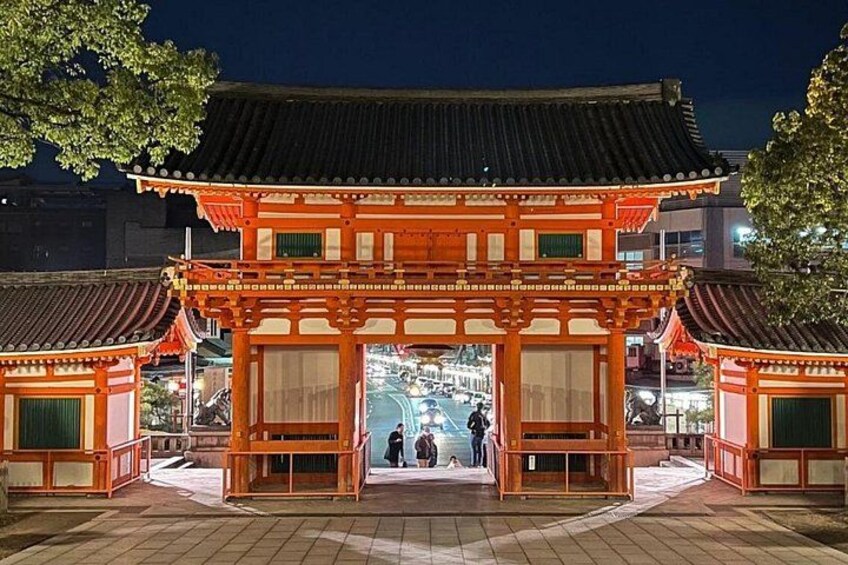 Kyoto: Kawaramachi Local Bar & Izakaya Crawl Tour 5