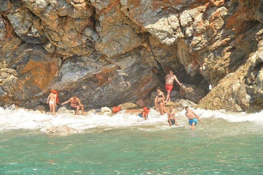 All-Inclusive Private Yatch Tour in Alanya 3