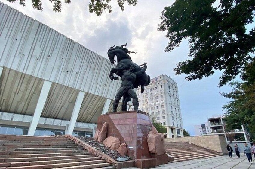 Kozhomkul Monument 5