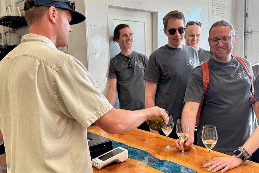 Kelowna Wine Tour by E-Bike with Tastings, Lunch & Local Guide 5