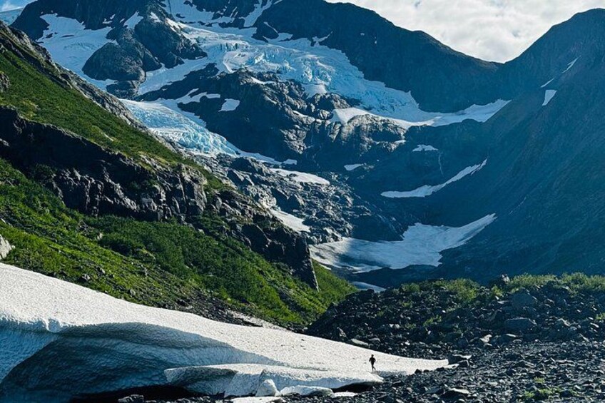 Bryon Glacier 4