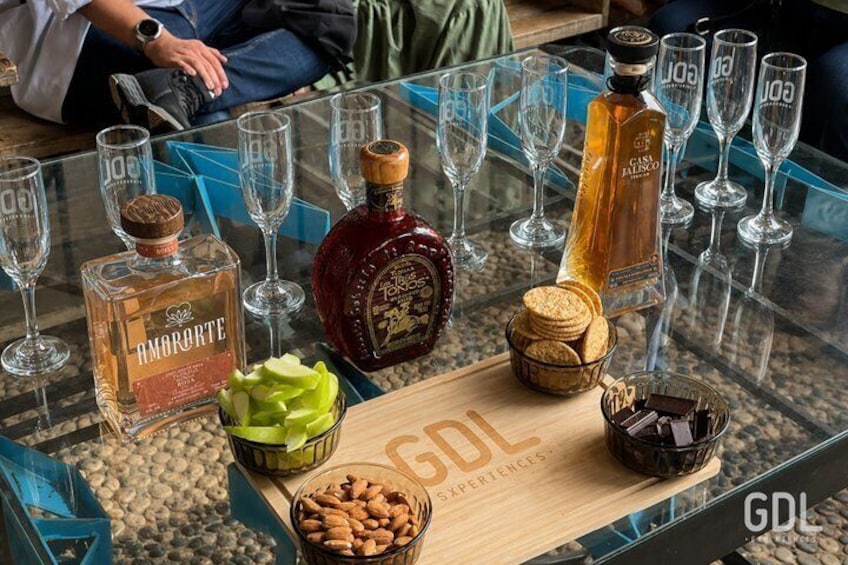 Premium Tequila Tour with Tasting and Pairing by GDL EXPERIENCES 1