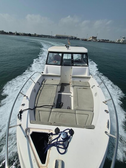 Picture 32 for Activity Muscat: Daymaniat Islands Snorkeling Tour with Refreshments 5