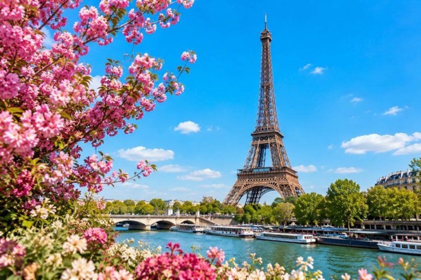 Deluxe Paris Shore Trip from Le Havre with Cruise & Packed Lunch 1