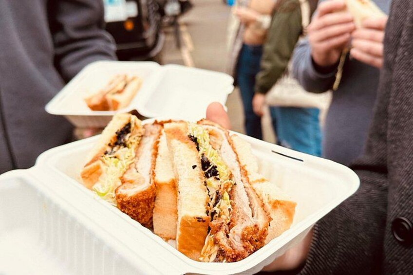 All-Inclusive Downtown Portland Food Tour 1