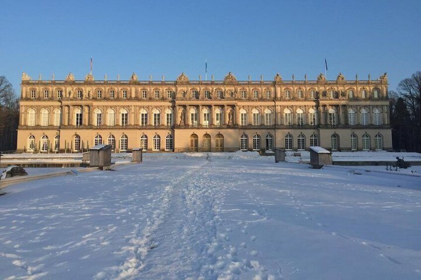 Private Herrenchiemsee Castle Tour from Munich with Cruise and Carriage Ride