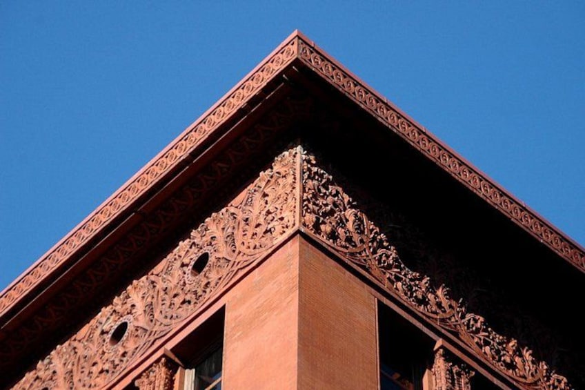 Landmarks Downtown-East Walking Tour 3