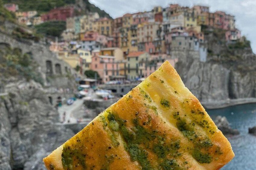 Cinque Terre PrivateTour by van from Lucca, Pisa or LaSpezia Port 4