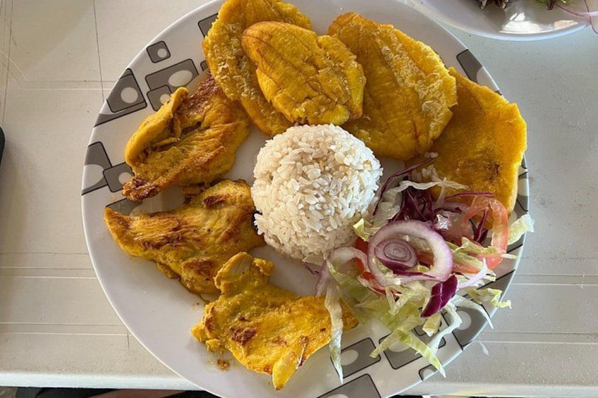 Cartagena Fishing & Crabbing • Unique Local Experience with Lunch 3