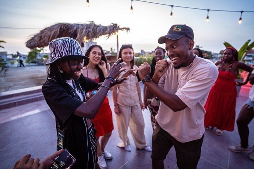 Champeta with us, it's a vibe 5