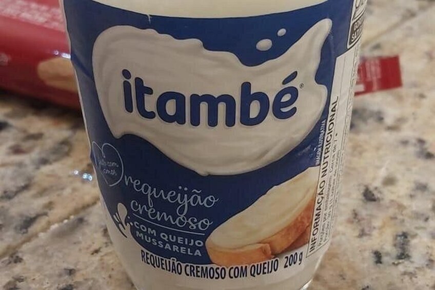 A container of itambe cream cheese. 4