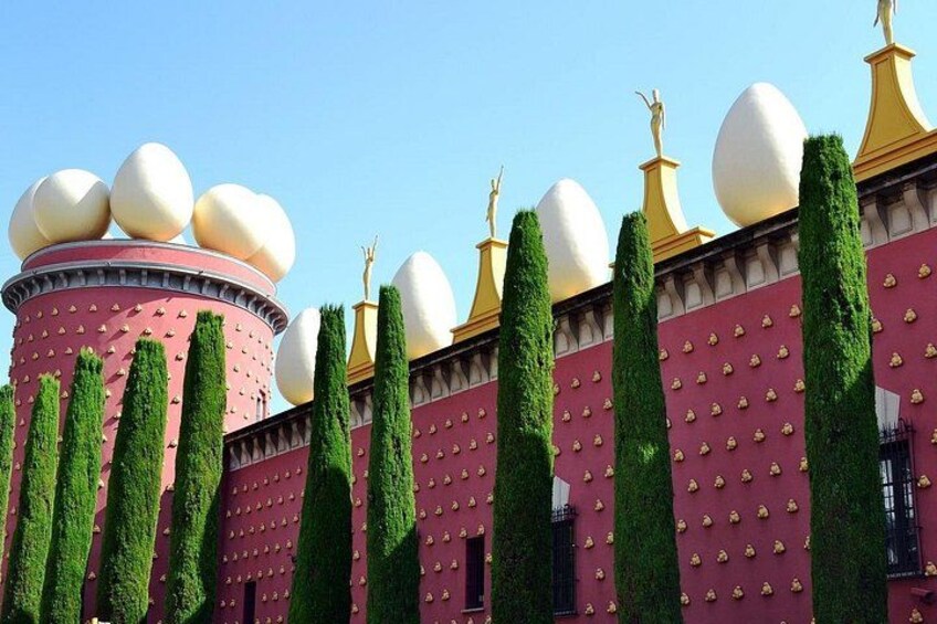 Full Day in Girona and Figueres from Barcelona 1