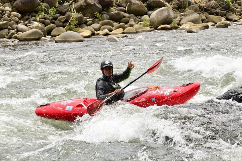 Whitewater Rafting on the Sarapiquí River, Costa Rica – Class III 4