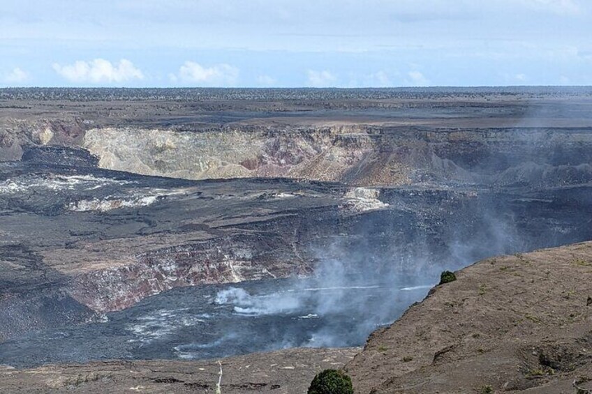 Full-Day Private Tour in Hawaii Volcanoes Park and Rainbow Falls