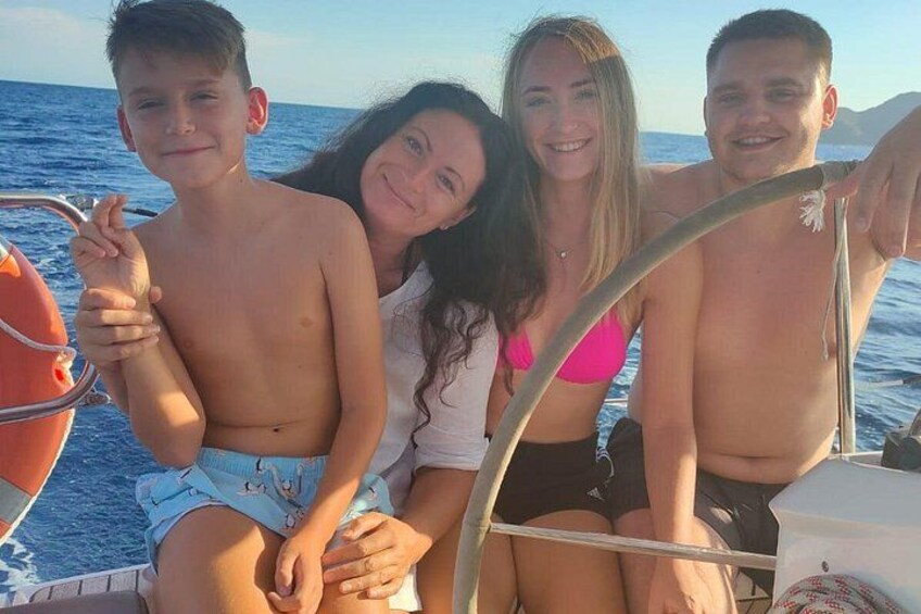 Family Sailing 2