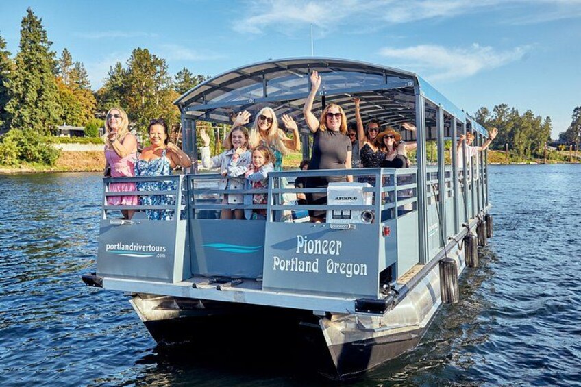 Scenic 2-Hour River Cruise to the Willamette Falls! 4