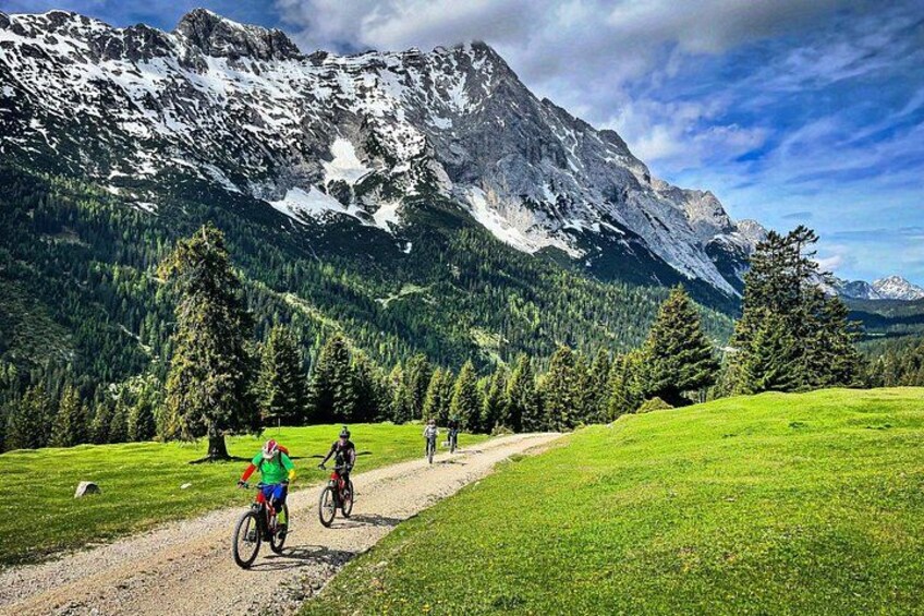 Private Scenic Mountain Lake eBike Tour 2