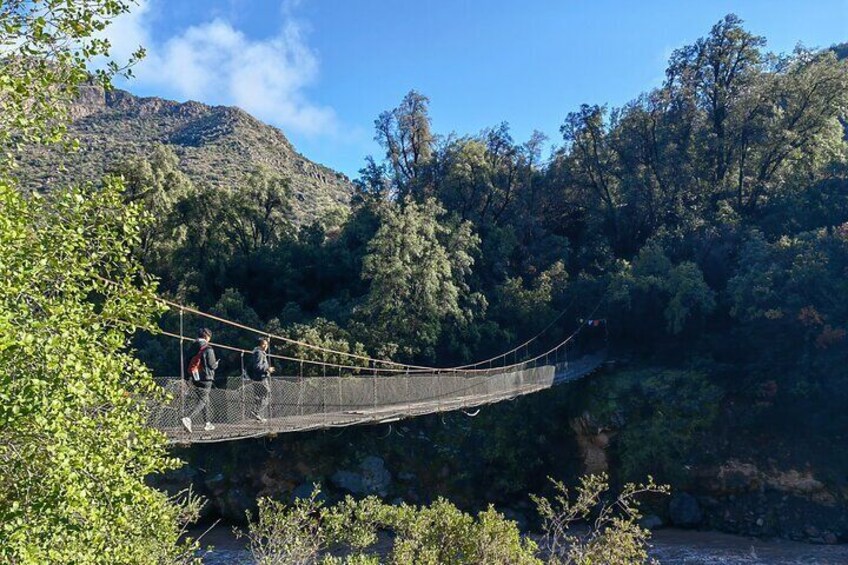 Private Hiking Experience to El Manzano Caves