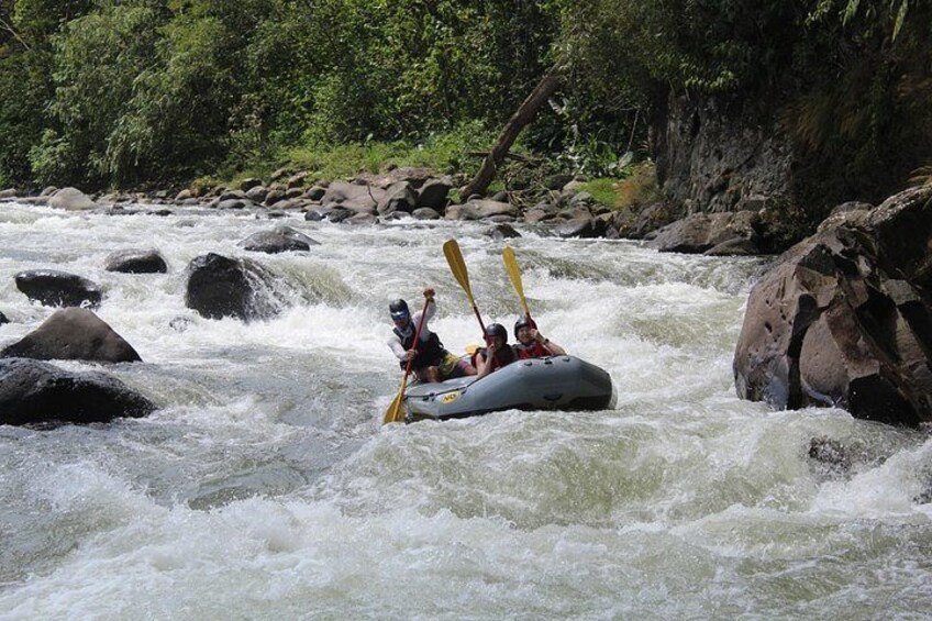 Rafting Adventure at Rio Sarapiqui 1