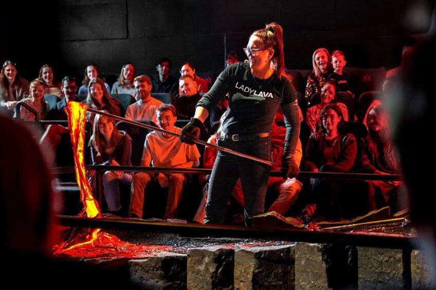 Feel the heat as our Lava Master lifts glowing lava with an iron rod — a one-of-a-kind experience found only in Iceland. 2