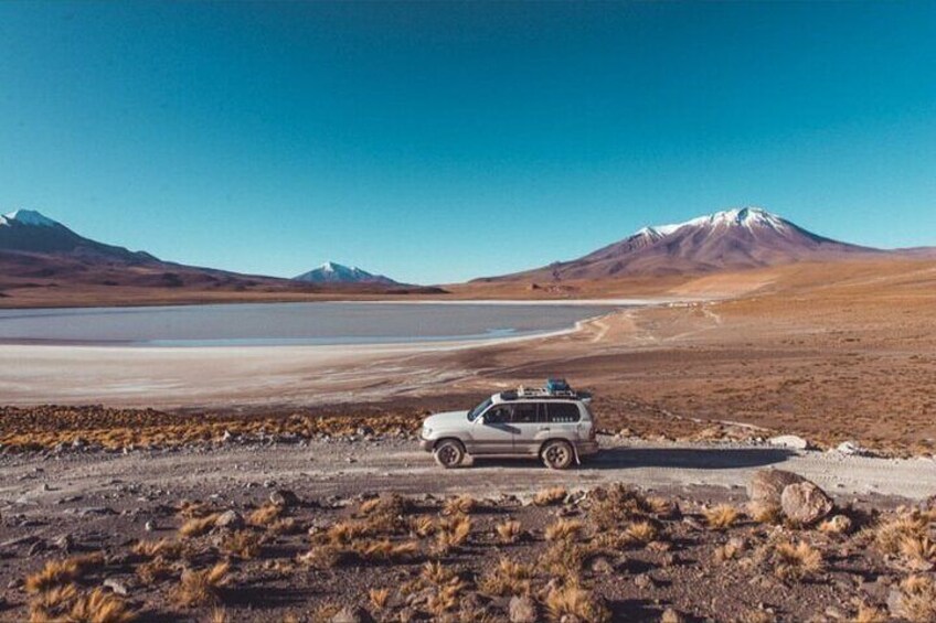 2-Day Tour to the Salar de Uyuni from San Pedro de Atacama by Bus