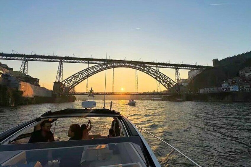 Porto Private Douro River Yacht Cruise with Local Wine and Snacks 4