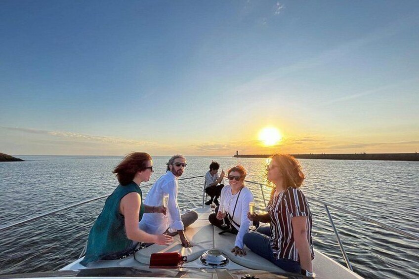 Porto Private Douro River Yacht Cruise with Local Wine and Snacks 3