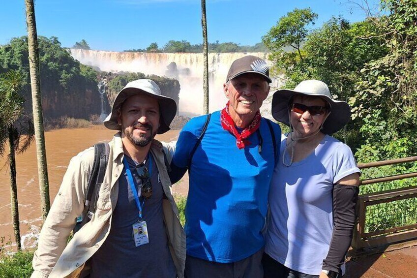 Private Day-tour on both sides of falls Brazil & Argentina  3
