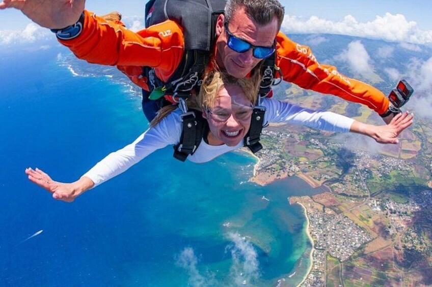 Tandem Skydiving with GoJump in Hawaii 5