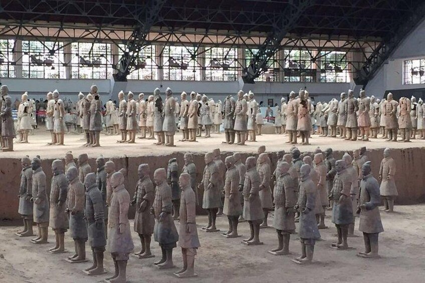 Terra-cotta Warriors Museum 3