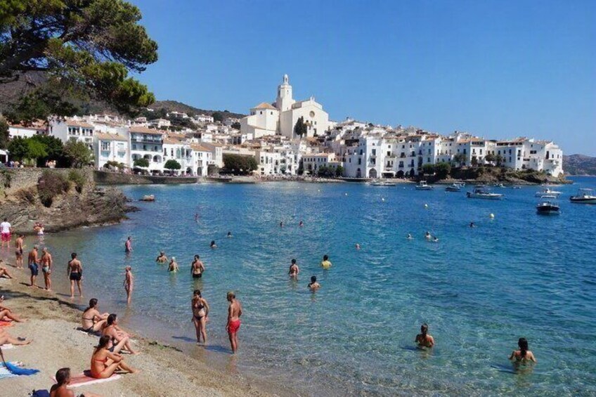 Girona, Figueres, Dalí Museum and Cadaqués Tour from Barcelona 2
