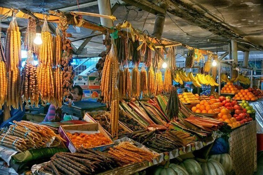 Kutaisi Market, Phallashvili Street