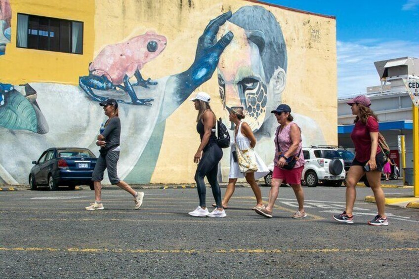 Guided Walking Street Art Tour in Jaco Costa Rica 