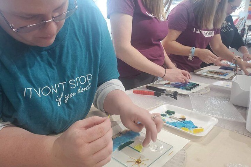 Break It and Make It: A Glass Fusing Session in Everett 2