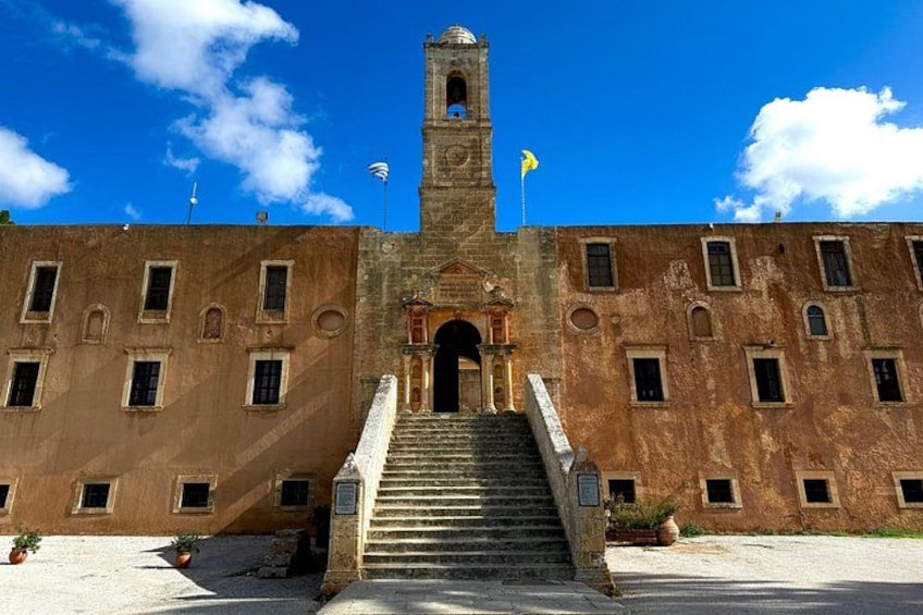 Chania Private Tour: Seitan Limania, Zorbas Beach & Monasteries 1
