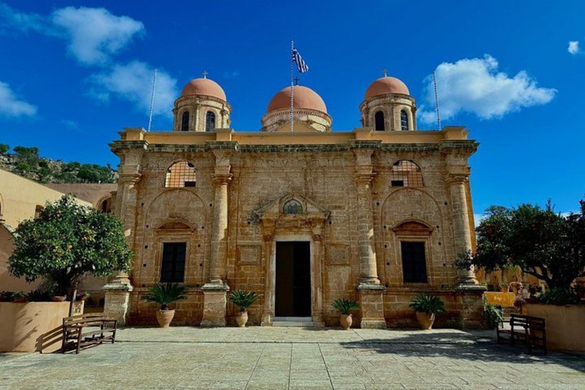 Chania Private Tour: Seitan Limania, Zorbas Beach & Monasteries 4