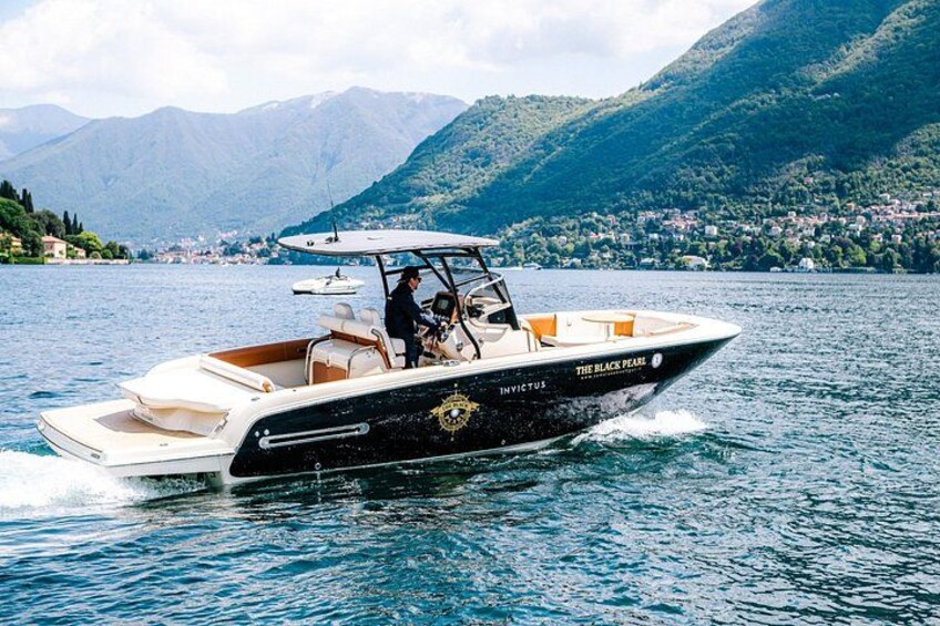 1H Private Cruise Lake Como Tender Yacht Invictus 6 pax 1