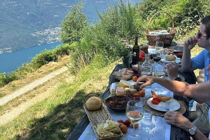 Exclusive Picnic in the Foothills of the Alps with the Lake Views 4
