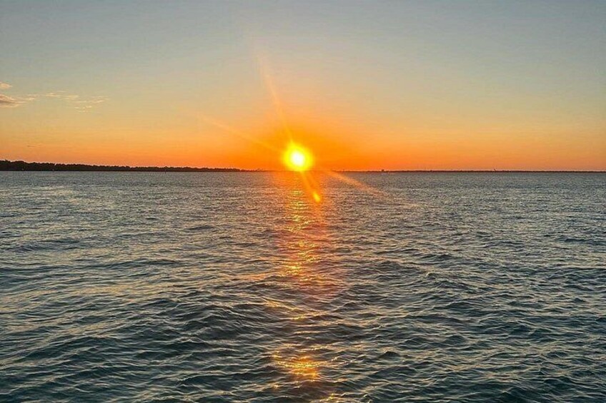 Private Sunset Crab island Tour up to 6 people captain 2