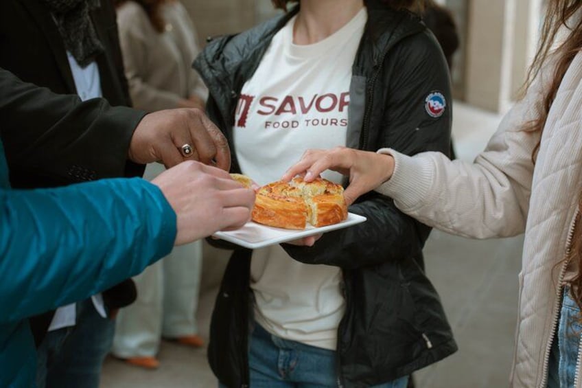 Pike Place Market: Original Food Tour - Tips Included! 3
