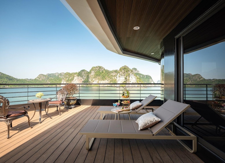Picture 60 for Activity 2-Day LanHa Luxury Cruise: Balcony, Kayaking & Infinity Pool 3